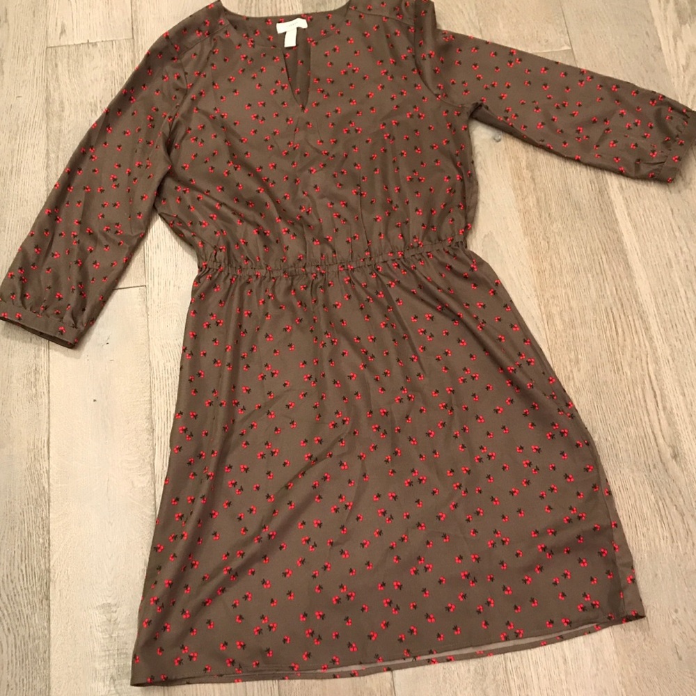 Elastic waist long sleeve dress